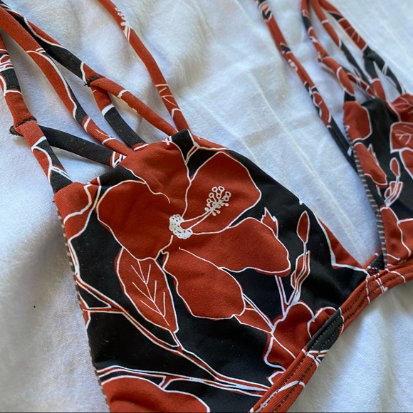 SOLD - Picture 3 of 4